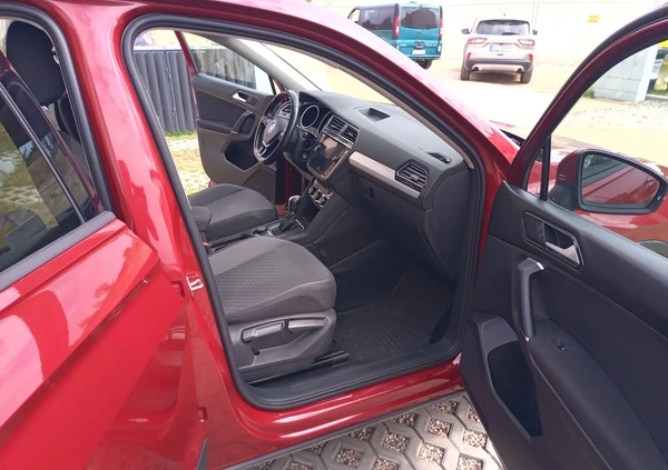 Volkswagen Tiguan Allspace cena 87000 przebieg: 80000, rok produkcji 2018 z Giżycko małe 106
